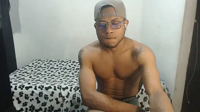 Snapshot of grandominantex1 chatting on July 2026 01:58:33 AM grandominantex1 online show from July 2026 01:58:33 AM