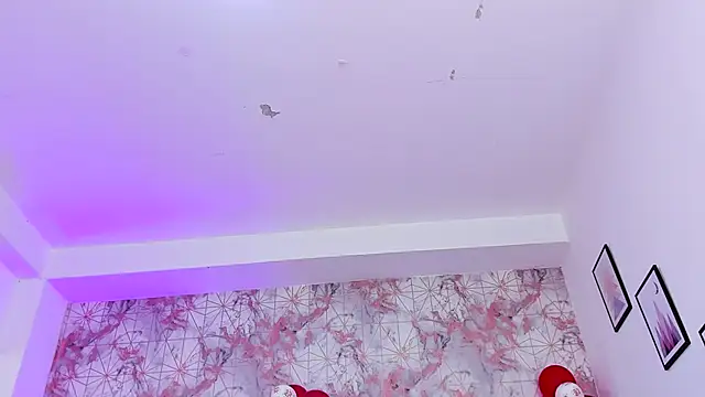 Snapshot of AnyLeonhard chatting on February 2025 02:05:02 AM AnyLeonhard online show from February 2025 02:05:02 AM