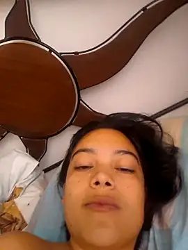 littlemelii online show from February 2026 06:59:02 PM