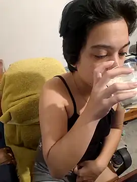 littlemelii online show from July 2026 04:02:01 PM