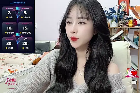  LLisa  online show from January 2025 09:36:02 PM