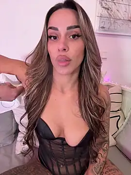 Alisa-Marie online show from December 2025 11:39:02 AM