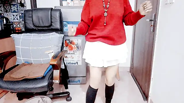 Miu-Le online show from December 2025 08:15:02 PM