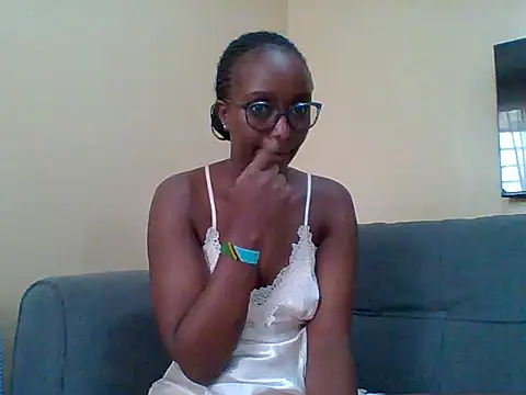sexy darleen23 online show from June 2026 06:45:02 AM