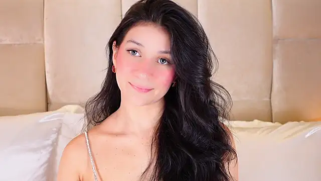 KiraKayleigh1 online show from October 2025 12:47:01 AM