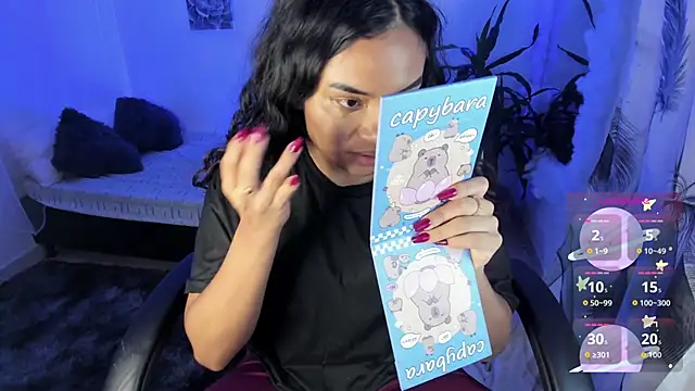 Snapshot of Riana_Kean chatting on October 2025 11:24:02 PM Riana Kean online show from October 2025 11:24:02 PM