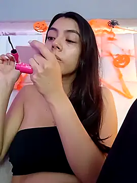 Snapshot of Julie_Bennet chatting on October 2025 03:23:02 AM Julie Bennet online show from October 2025 03:23:02 AM