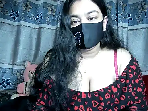 A-sweetgirl online show from January 2025 04:43:01 PM