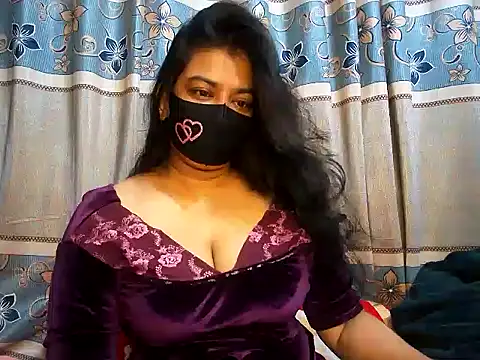 A-sweetgirl online show from March 2025 07:18:01 PM