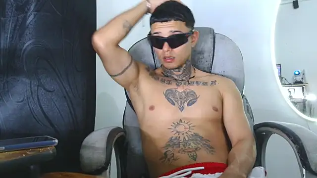 Skartoliver online show from September 2025 02:55:02 AM