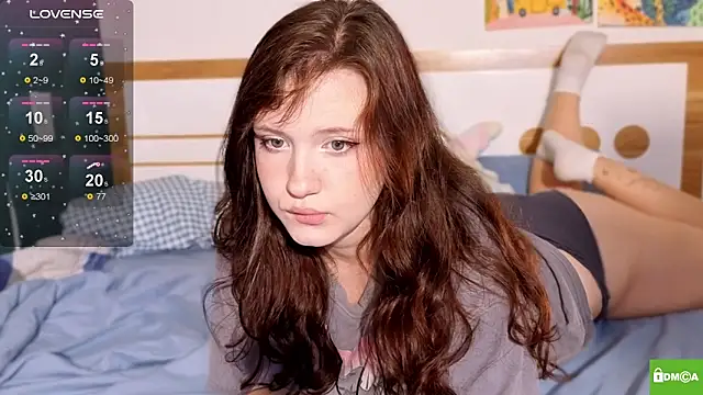 HanahCute online show from November 2025 11:49:02 AM