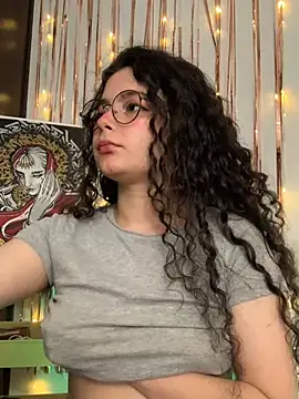 Snapshot of Antoniart_ chatting on January 2025 02:38:02 AM Antoniart online show from January 2025 02:38:02 AM