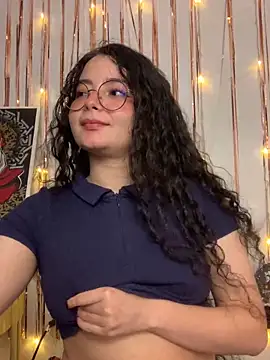 Snapshot of Antoniart_ chatting on January 2025 03:11:01 AM Antoniart online show from January 2025 03:11:01 AM