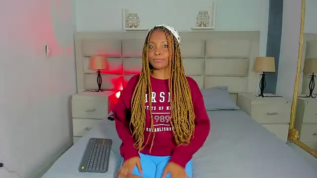 Snapshot of TifannyTaylor_ chatting on March 2025 04:49:02 AM TifannyTaylor online show from March 2025 04:49:02 AM