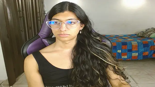 engielphoenis14 online show from November 2025 02:36:01 AM