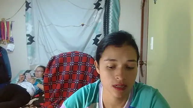 clayre and jill online show from January 2026 04:05:01 AM