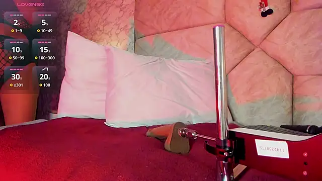 amatista  smith online show from November 2025 05:50:02 PM