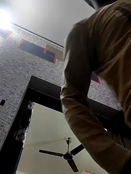 Snapshot of kalakim chatting on February 2025 05:24:02 AM kalakim online show from February 2025 05:24:02 AM