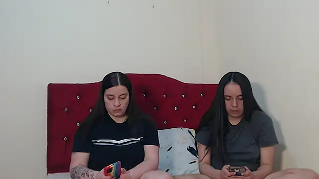 Lola barbara online show from October 2025 12:38:02 PM