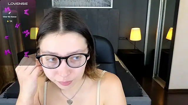 your demi online show from September 2025 05:41:01 AM