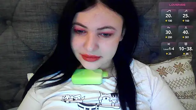 Snapshot of German_Eva chatting on January 2025 08:11:02 PM German Eva online show from January 2025 08:11:02 PM