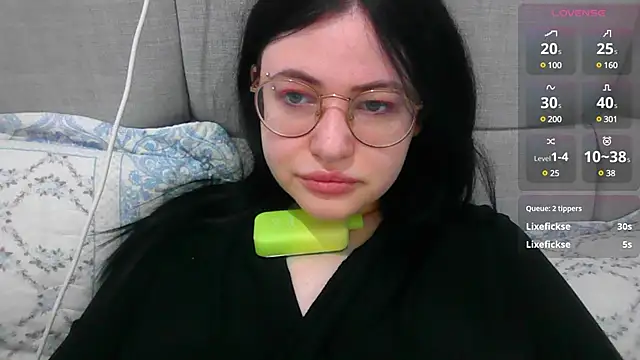 Snapshot of German_Eva chatting on January 2025 12:12:01 AM German Eva online show from January 2025 12:12:01 AM