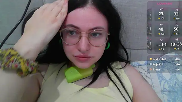Snapshot of German_Eva chatting on January 2025 10:17:01 AM German Eva online show from January 2025 10:17:01 AM