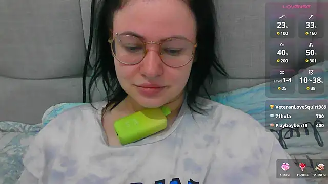 Snapshot of German_Eva chatting on January 2025 01:14:02 PM German Eva online show from January 2025 01:14:02 PM