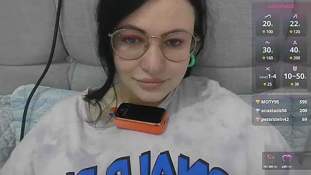 Snapshot of German_Eva chatting on January 2025 11:01:02 AM German Eva online show from January 2025 11:01:02 AM