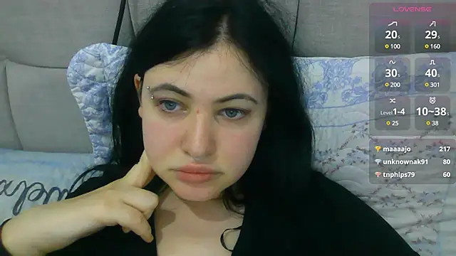 Snapshot of German_Eva chatting on February 2025 01:30:02 PM German Eva online show from February 2025 01:30:02 PM