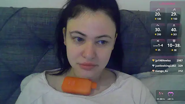 Snapshot of German_Eva chatting on February 2025 05:10:01 AM German Eva online show from February 2025 05:10:01 AM