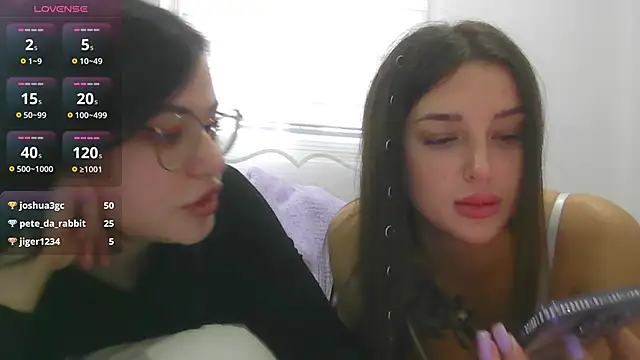 Snapshot of German_Eva chatting on February 2025 10:19:01 AM German Eva online show from February 2025 10:19:01 AM