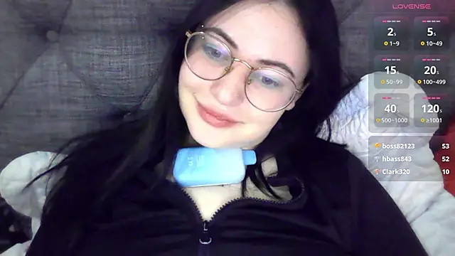 Snapshot of German_Eva chatting on February 2025 08:33:02 PM German Eva online show from February 2025 08:33:02 PM