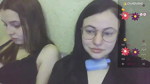 Snapshot of German_Eva chatting on March 2025 10:03:02 AM German Eva online show from March 2025 10:03:02 AM