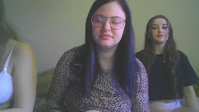 Snapshot of German_Eva chatting on March 2025 01:54:01 PM German Eva online show from March 2025 01:54:01 PM