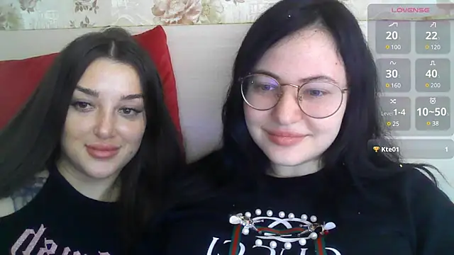 Snapshot of German_Eva chatting on March 2025 10:03:01 AM German Eva online show from March 2025 10:03:01 AM