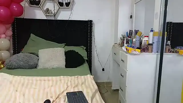 charlotte 077 online show from February 2026 03:14:02 AM