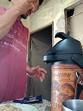 puak6666 online show from December 2025 11:08:02 AM