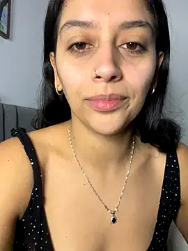 BrittanyDiaz online show from October 2025 06:05:01 PM