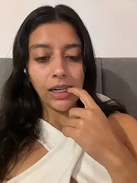 BrittanyDiaz online show from March 2026 09:30:01 PM