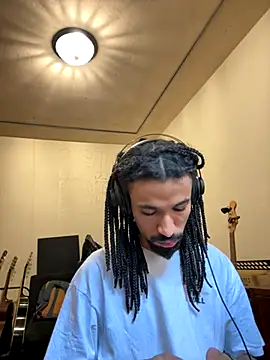 Snapshot of hotcamboy420 chatting on November 2025 07:58:01 PM hotcamboy420 online show from November 2025 07:58:01 PM