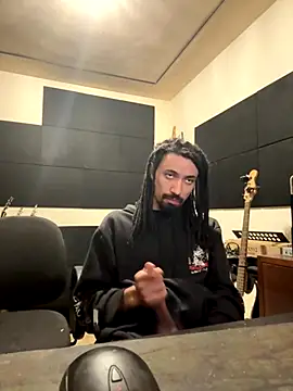 Snapshot of hotcamboy420 chatting on November 2025 10:53:02 PM hotcamboy420 online show from November 2025 10:53:02 PM