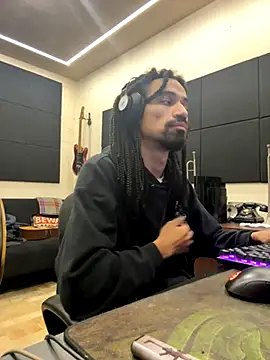 Snapshot of hotcamboy420 chatting on November 2025 05:24:01 AM hotcamboy420 online show from November 2025 05:24:01 AM