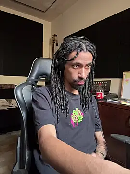 hotcamboy420 online show from February 2026 06:09:01 PM