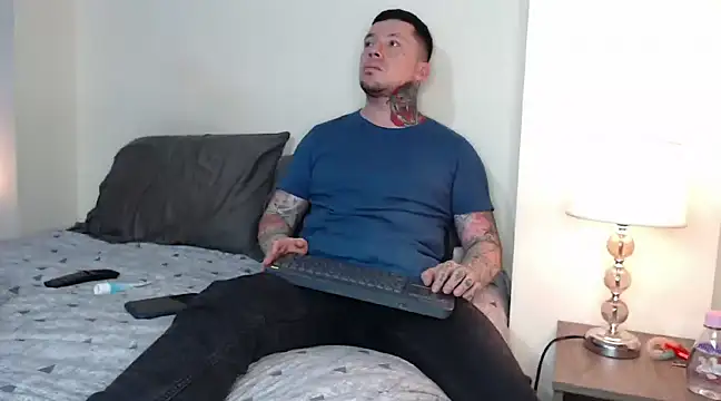 Snapshot of Adam_tatto chatting on February 2025 02:51:02 AM Adam tatto online show from February 2025 02:51:02 AM