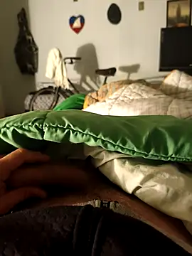 Snapshot of italovene chatting on October 2025 10:43:02 PM italovene online show from October 2025 10:43:02 PM