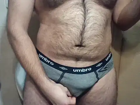 Snapshot of alexfala99 chatting on December 2024 07:10:01 PM alexfala99 online show from December 2024 07:10:01 PM