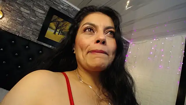 Lust Mom41 online show from December 2024 10:37:01 PM