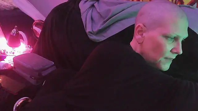 juscjen online show from January 2026 12:37:01 AM