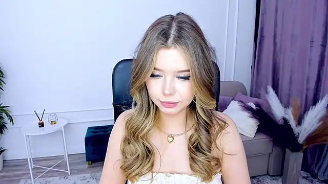 FollowLovee online show from February 2025 10:41:01 PM